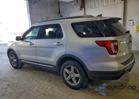 2018 Ford Explorer Xlt z USA, uszkodzony, nr VIN 1FM5K7D80JGA63421